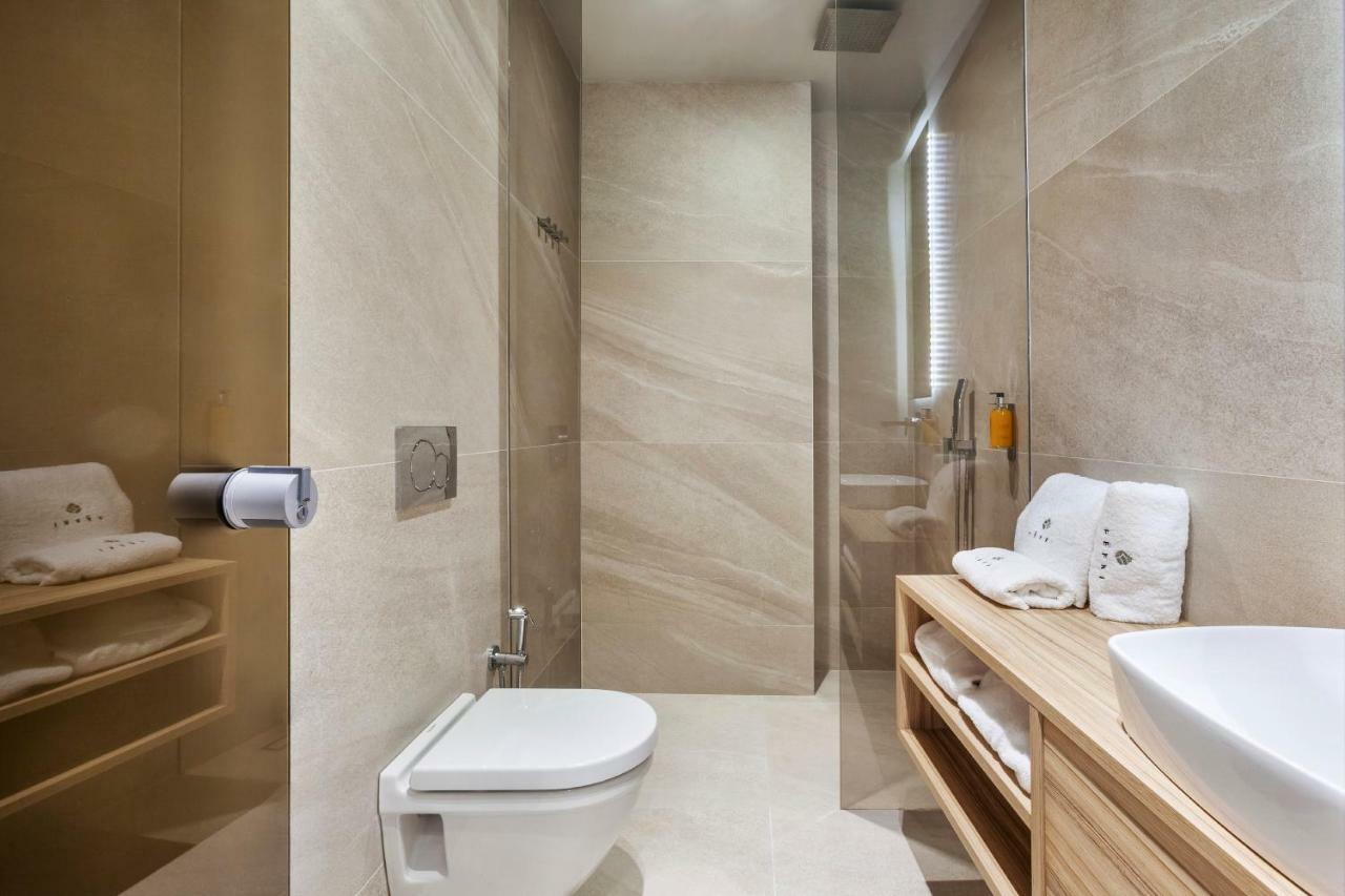 Pefki Deluxe Residences 2*